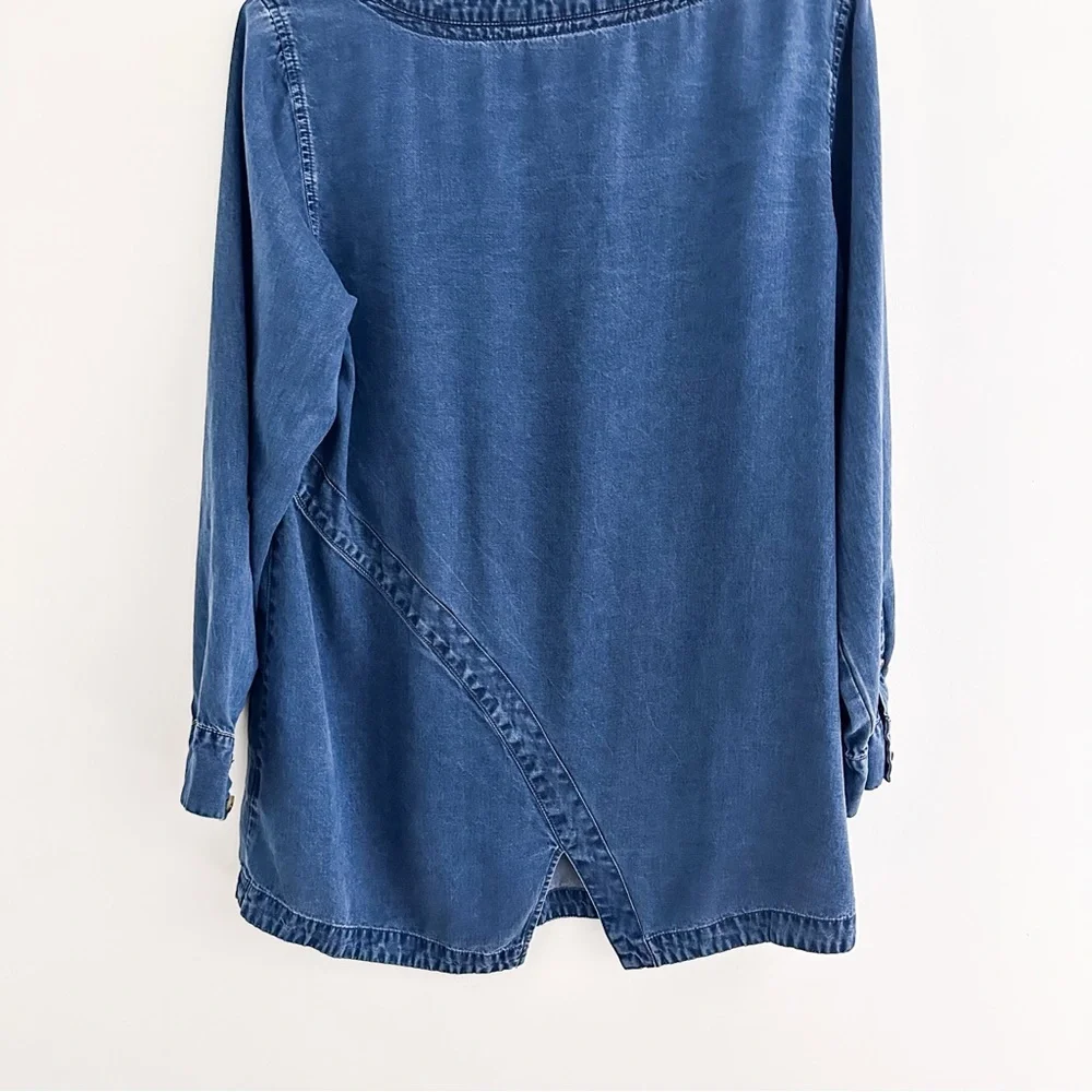 Soft Surroundings Tencel Chambray Top Asymmetrical Button Detail Boho Coastal M